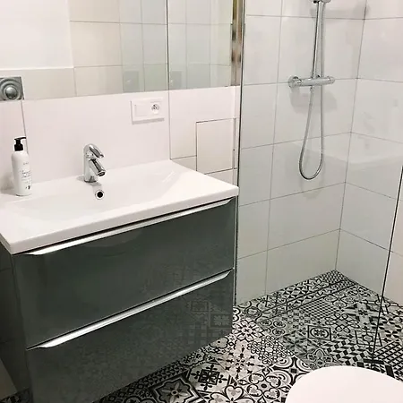 Nouveau Vintage At Old Town