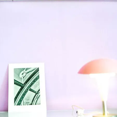Nouveau Vintage At Old Town Apartment *